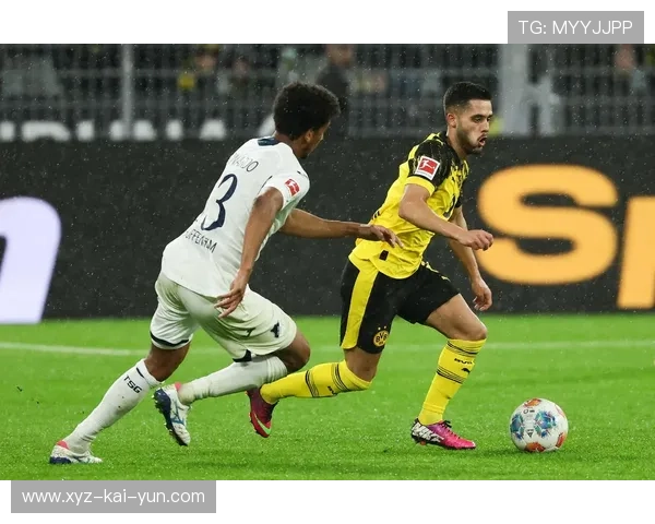 德甲多特外围换位灵活,攻势接二连三的战术解码